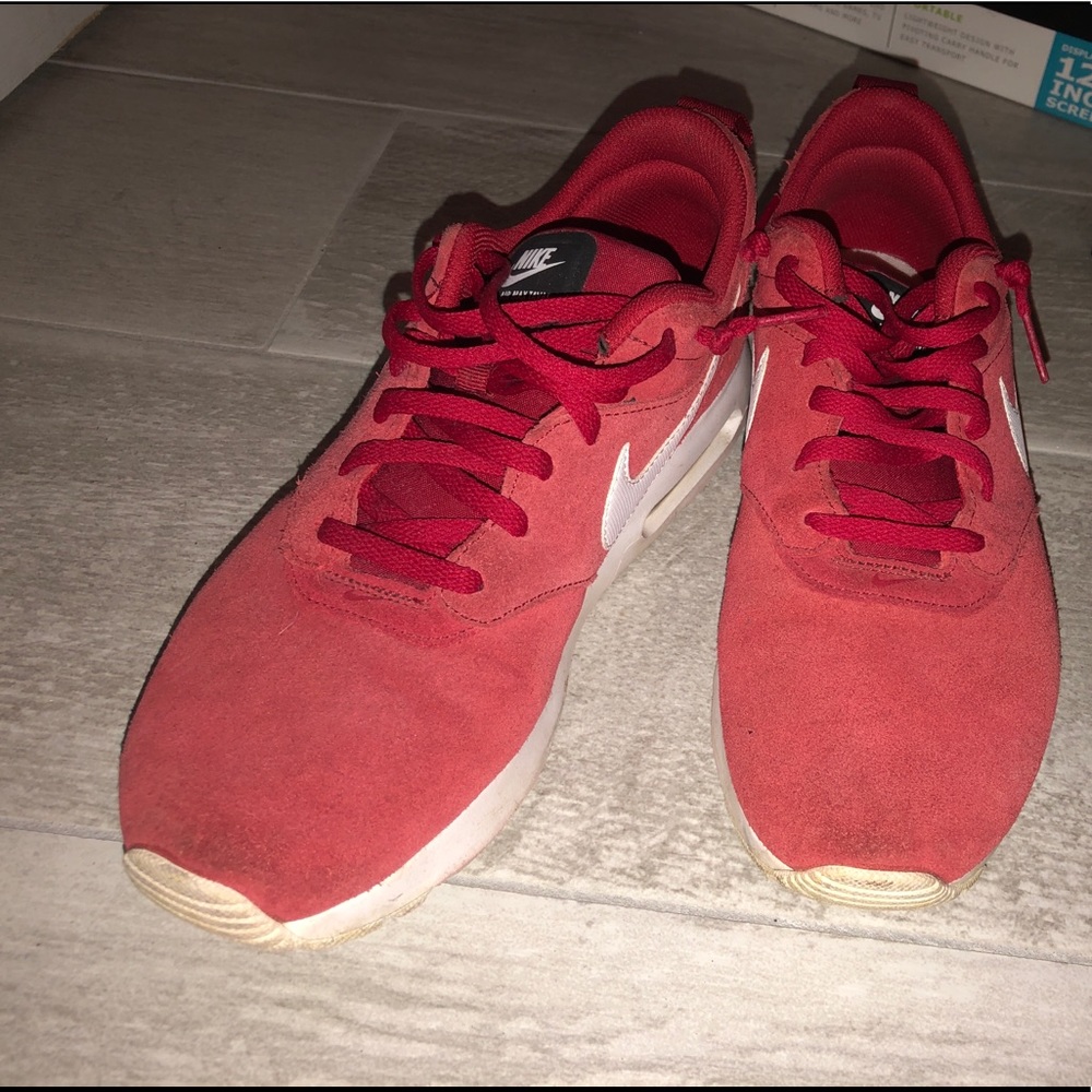 Nike Air Max Tavas